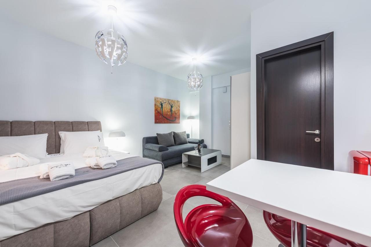 Iguana Gold Luxury Suites 1Min From Ermou Str Atina Dış mekan fotoğraf